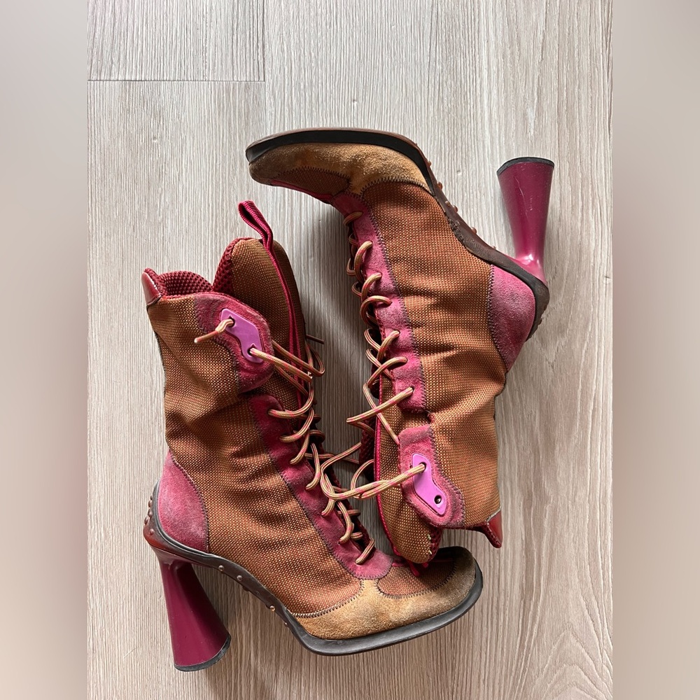 1999 Runway Miu Miu boots! Vintage condition overall great condition!